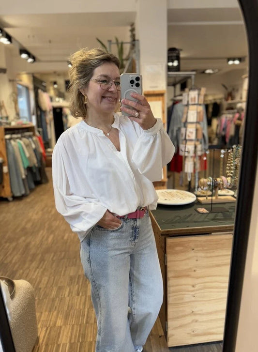 Blusa clásica blanca